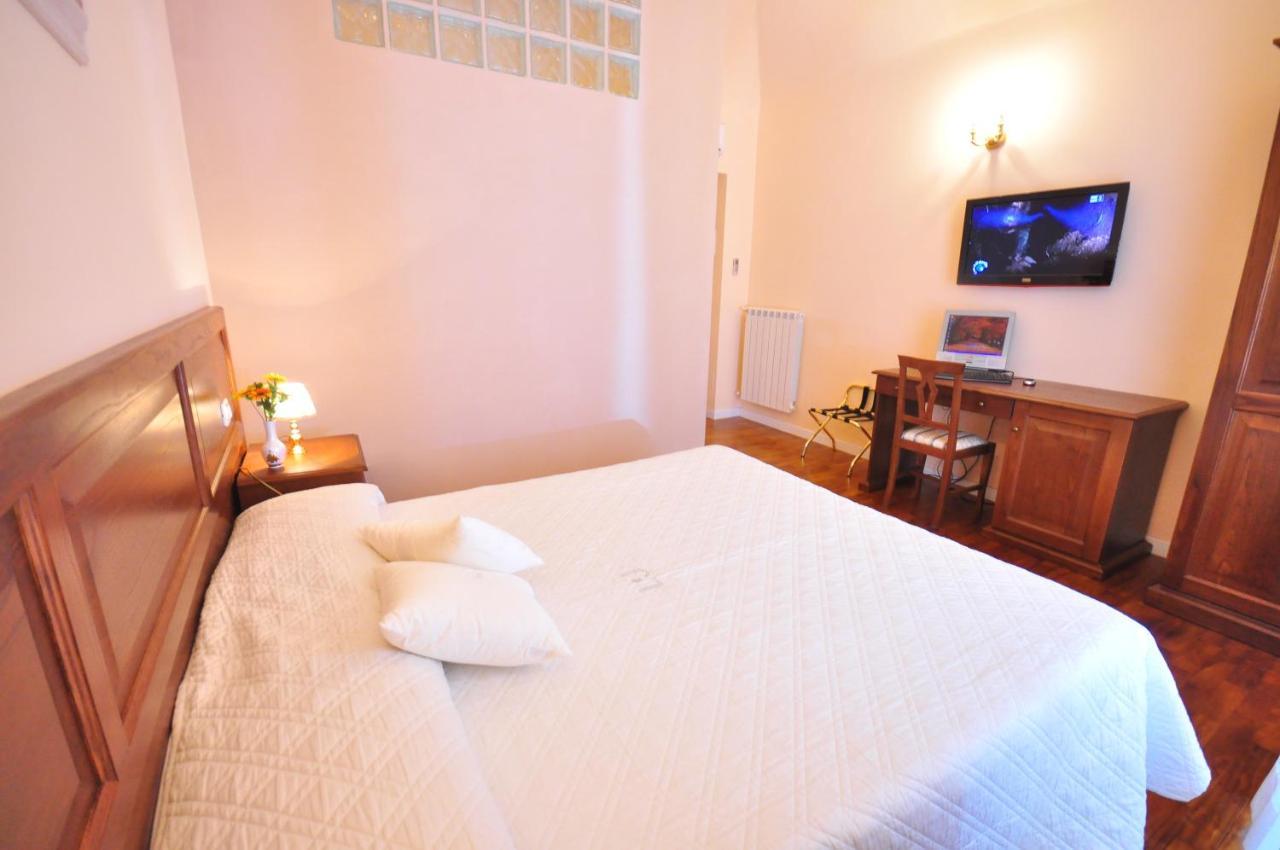 Relais Cavour Ξενοδοχείο Ρώμη Εξωτερικό φωτογραφία